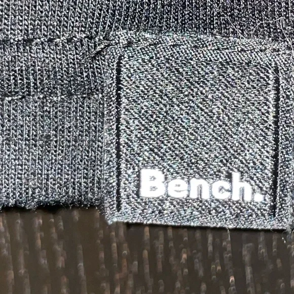 Bench Tank - Picture 5 of 7